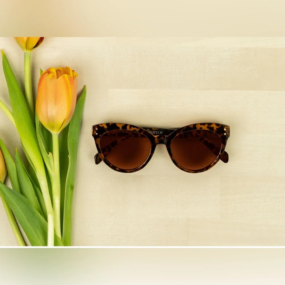 SAINT OWEN x CURATEUR Wylde Tortoise Shell Cat Eye Sunglasses NWOT